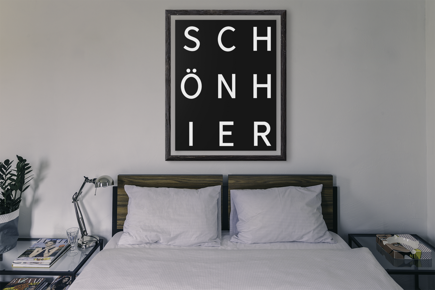 SCHÖN HIER - schwarzer Hintergrund